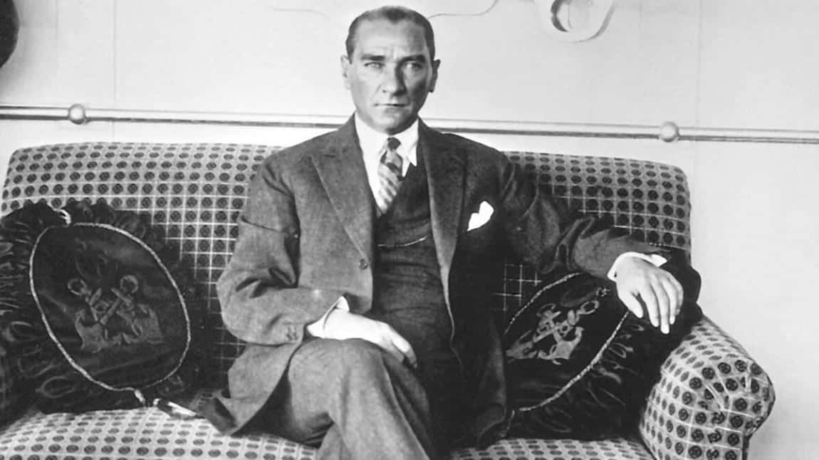 Gazi Mustafa Kemal Atatürk'ün Aramızdan Ayrılışının 84. Yıl Dönümü 